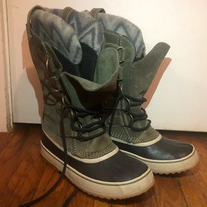 Sorel Joan of Arctic Premium II Boots- sz 9